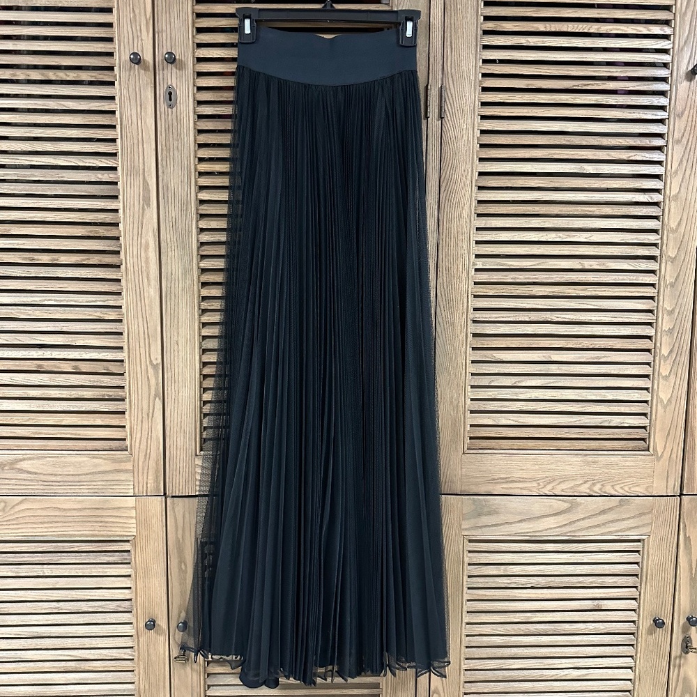 Sheer Tulle Overlay Pleated Maxi Skirt Black Giuseppe Collection Size Small